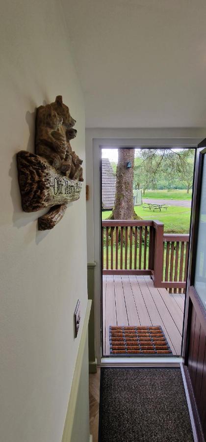 Bonnie Lodge-Lochside Location With Hot Tub Invergarry Esterno foto